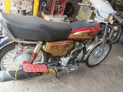 full ok bike hai koi Kam nhi hone wla