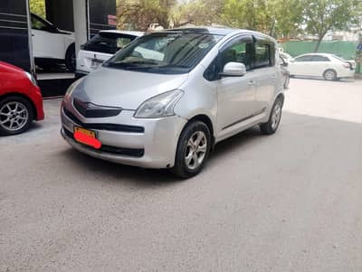 Toyota Ractis 1.3