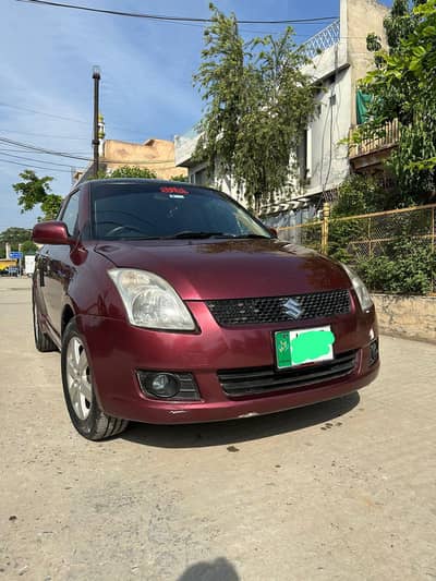 Suzuki swift DLX 1.3   Lahore Number