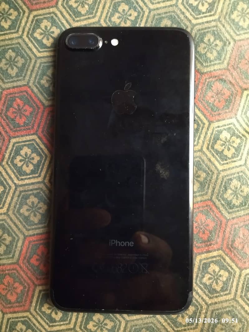 Apple iPhone 7 Plus 3