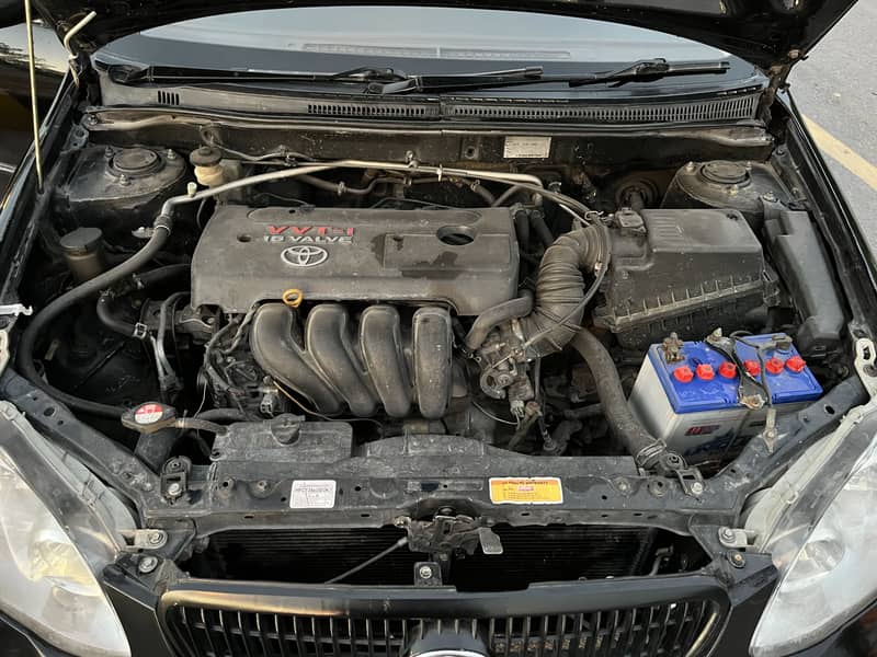 Corolla SE saloon automatic 2004 8