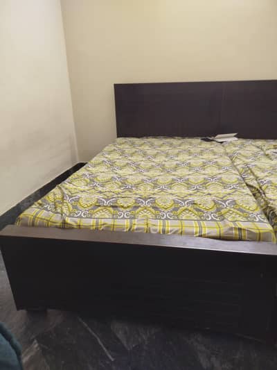 2 beds with mattress for sale