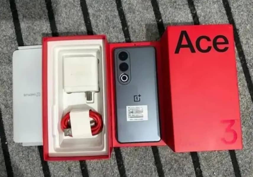 OnePlus Ace 3v 1