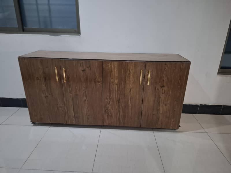 cupboard 0