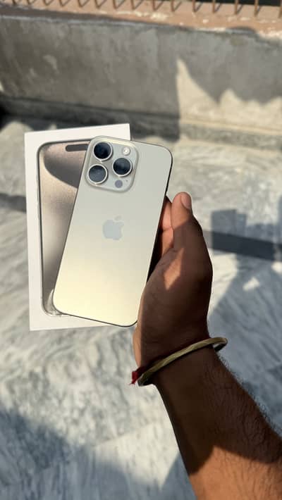 Iphone 15 pro with box  factory unlock