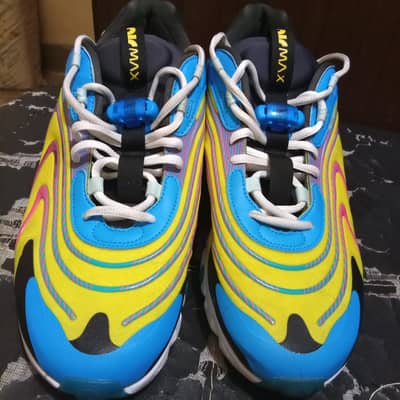 original Nike air max shoe react