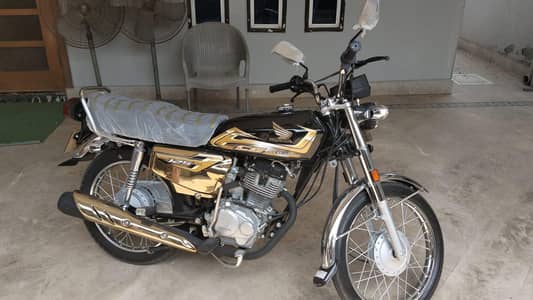 Honda CG125  Gold Edition - 0 Metert Bike| Year 2026 |Registered
