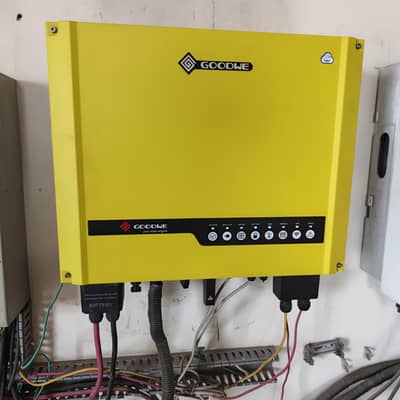 Goodwe Hybrid Inverter + 4x Phoenix TX1800 Tubular Batteries
