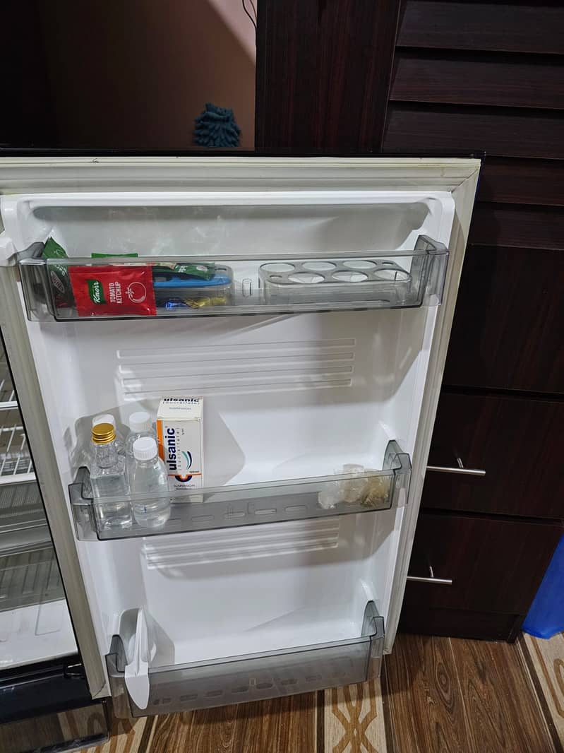 Pel Refreigerator 2