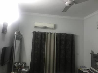 6.5 Marla Doule Storey House 2 Meter Gas Electric Owner Build Good Location Near Market Masjid