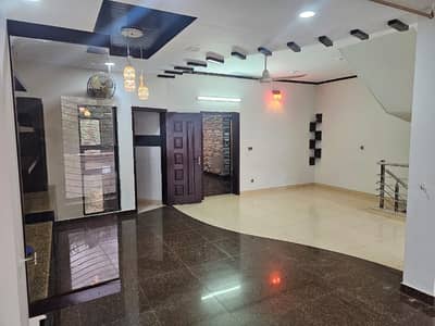 1500 Square Feet House For sale In Rs. 55500000 Only