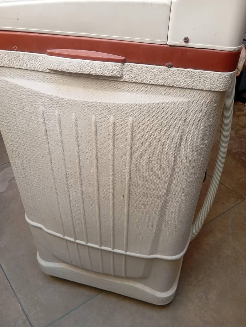 Washing Machine 4