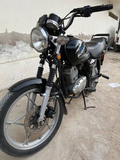 Suzuki GS 150 SE