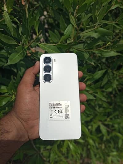 Infinix Hot 60i 6+6GB 128GB Complete Box Pack Warranty