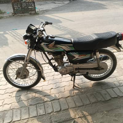 CG 125 2023 model black