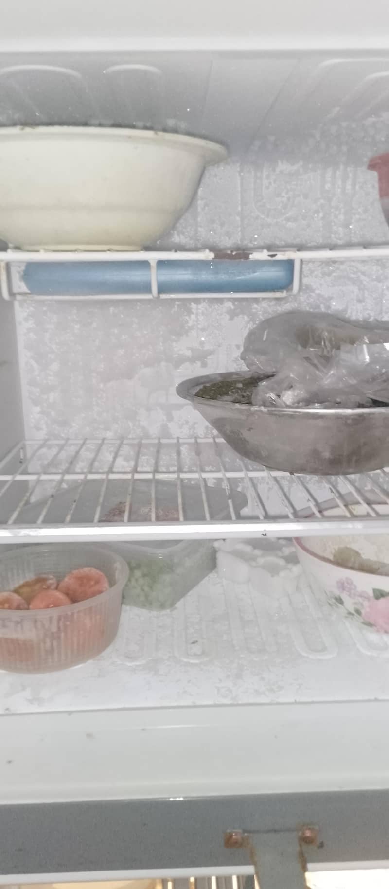 refrigerator 0