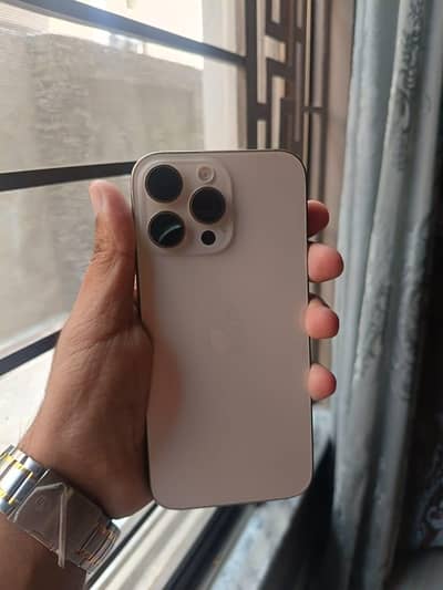 iphone 16 pro max  256 gb battery health 89