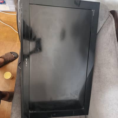 32-inch LCD model Sony TV