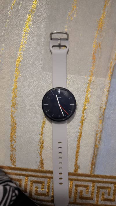 Moto 360