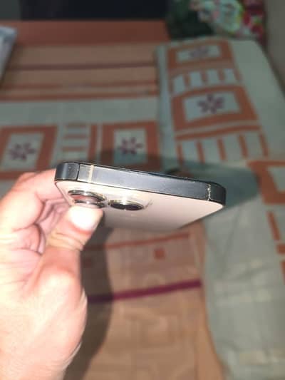 iPhone 13 Pro golden colour on open no repair everything working