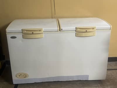 Deep freezer