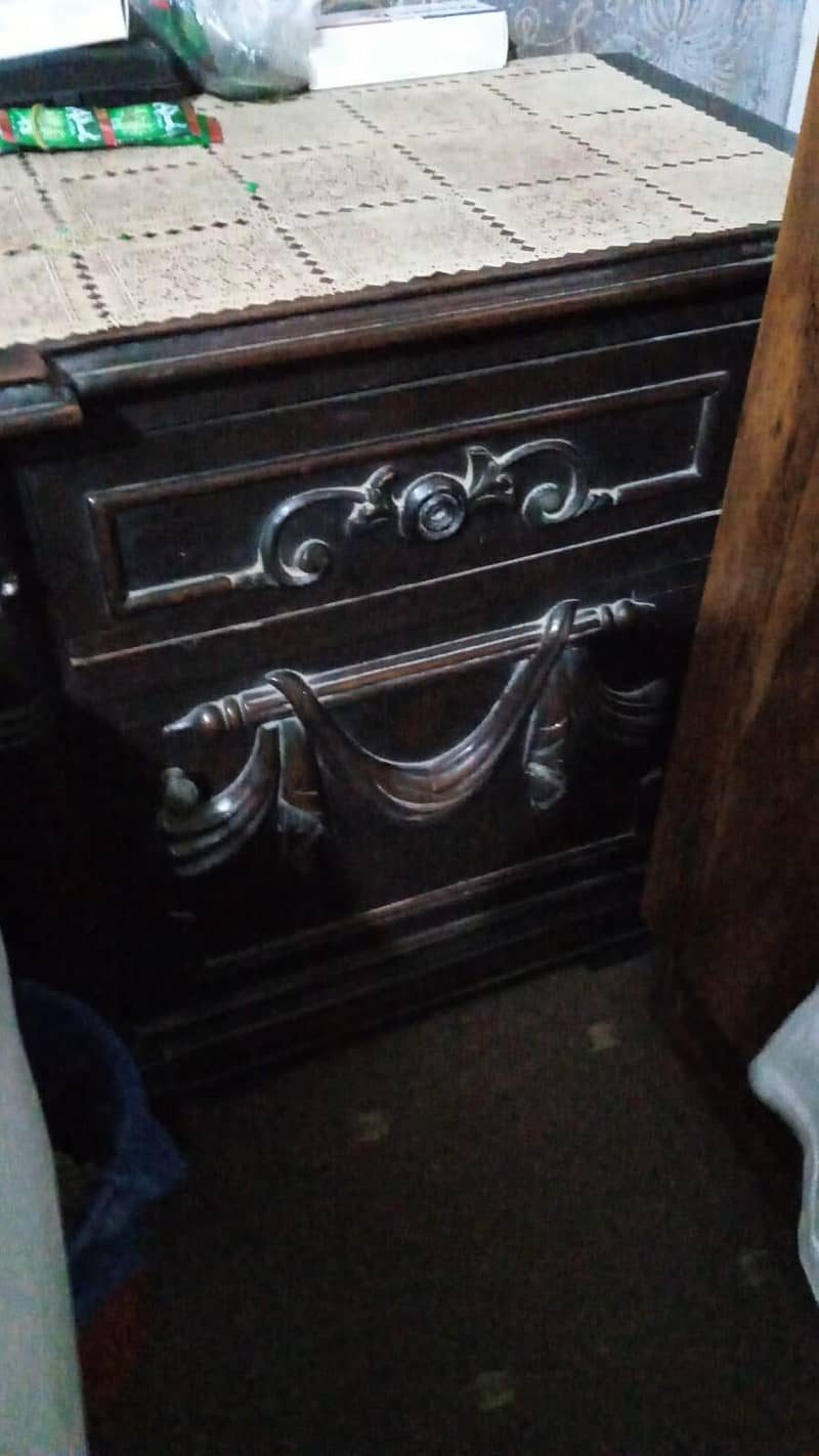 complete bedroom set 0