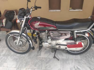 Honda 125s totally genuine condition