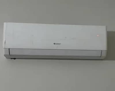 Gree 1 Ton inverter ac heat and cool totally genuine