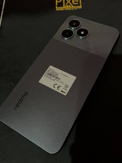 Realme note 50