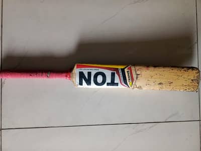 Ton Cricket Bat Hardball