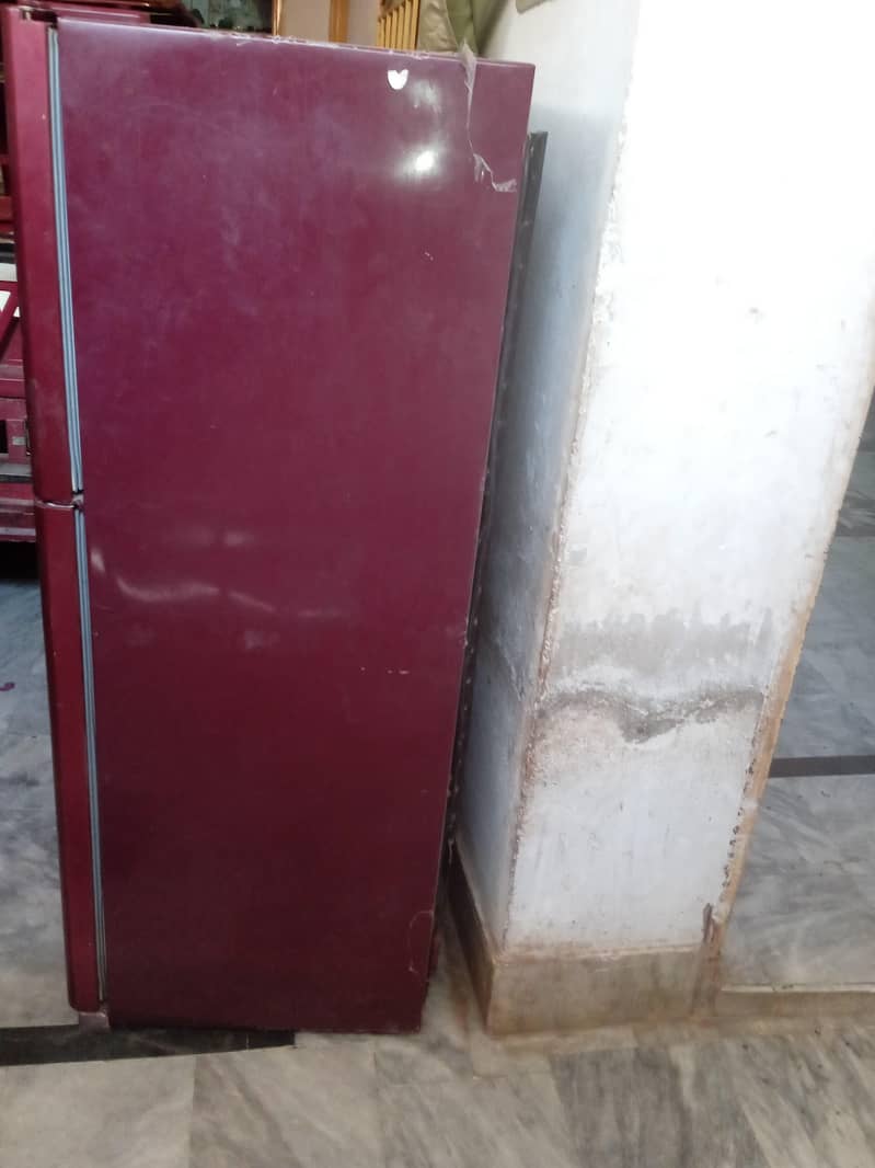 بالکل صاف ستھرا ہے کوئی مسئلہ نہیں ہے بالکل  ٹھیک چلتا ہے 3