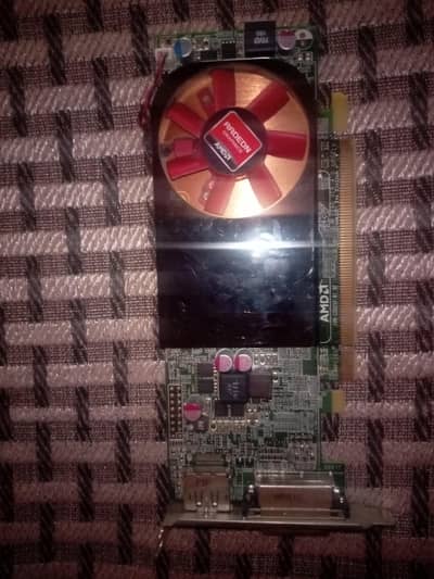 Amd r7 250 2 gb ram 128 bit graphics card