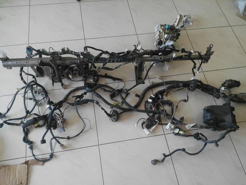 Complete wiring+Engine computer 1