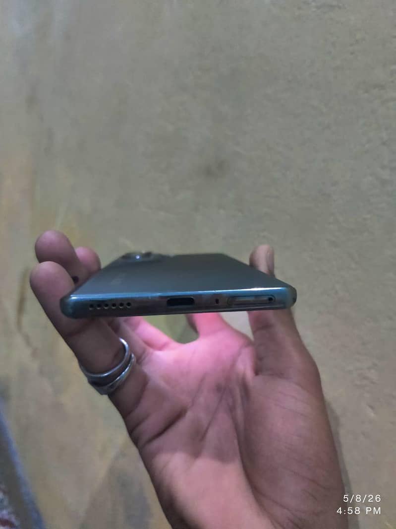 Techno camon 40 pro 3