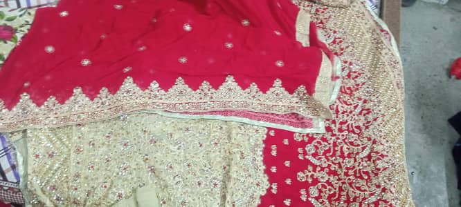 bridel lehnga and Maxy one time used