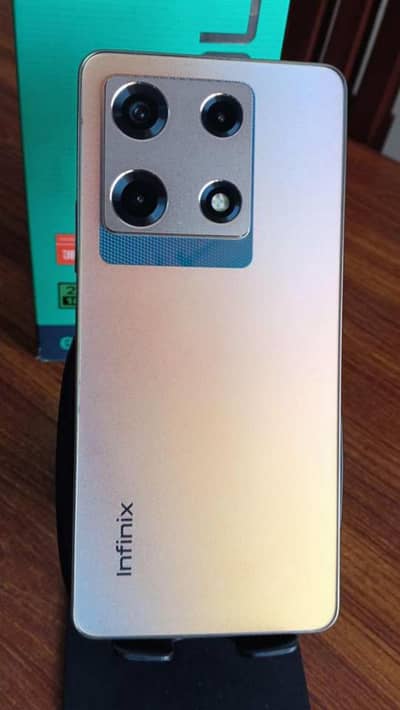 Infinix Note 30 Pro