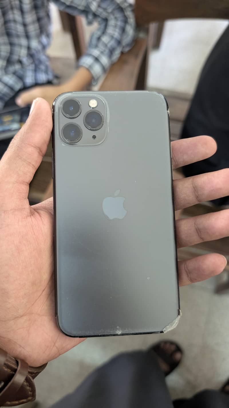 IPHONE 11 PRO 0