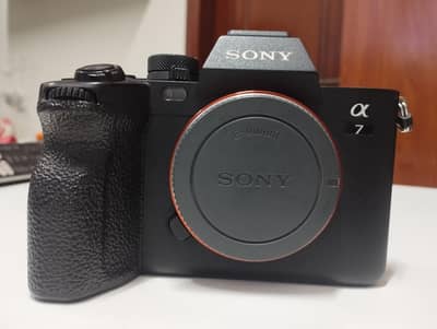 Sony A7iv Body (One Handed Used)