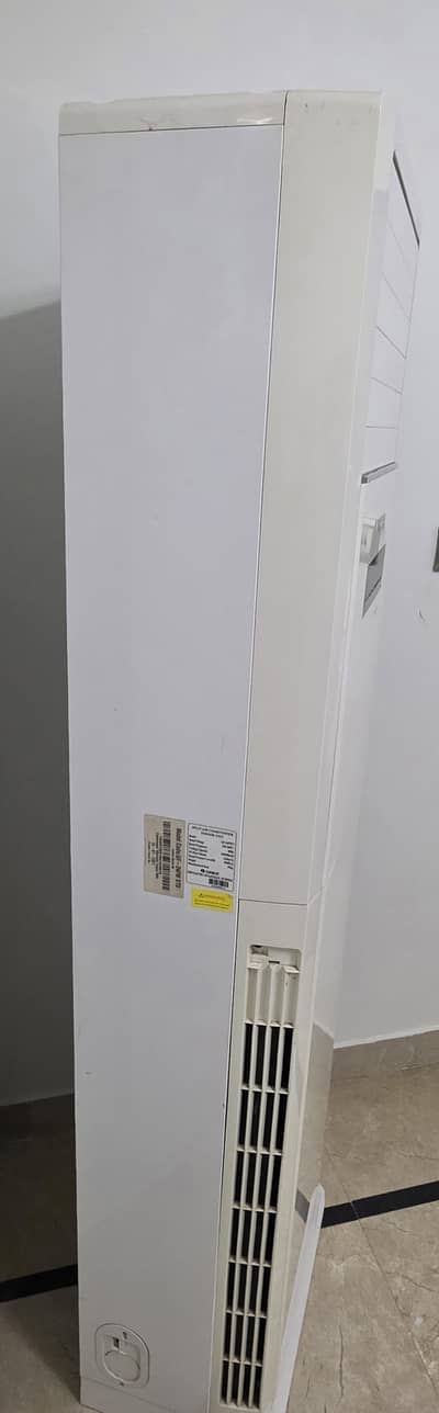 Gree Floor Standing AC unit