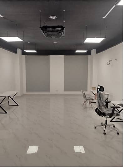 Brand New Office Area 550 Square Feet Available For Rent In Gulberg 3 Lahore