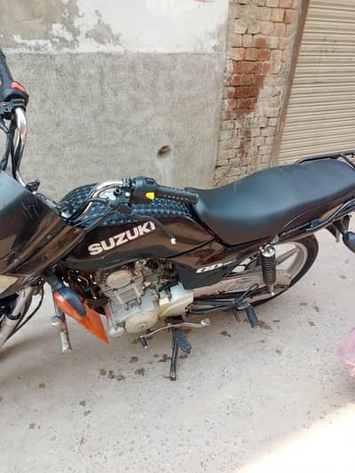 Suzuki 110