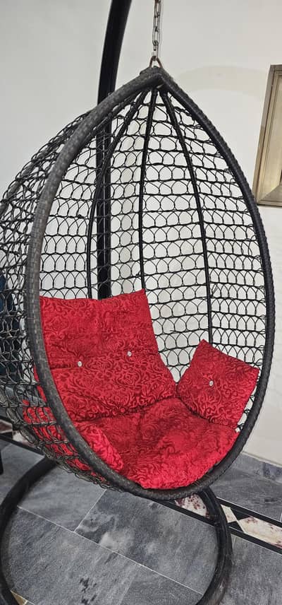 new hanging swing chair