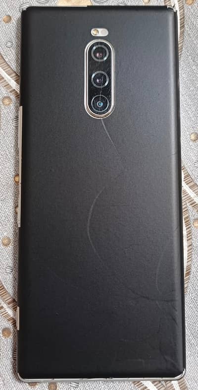 Sony Xperia 1    6/64Gb