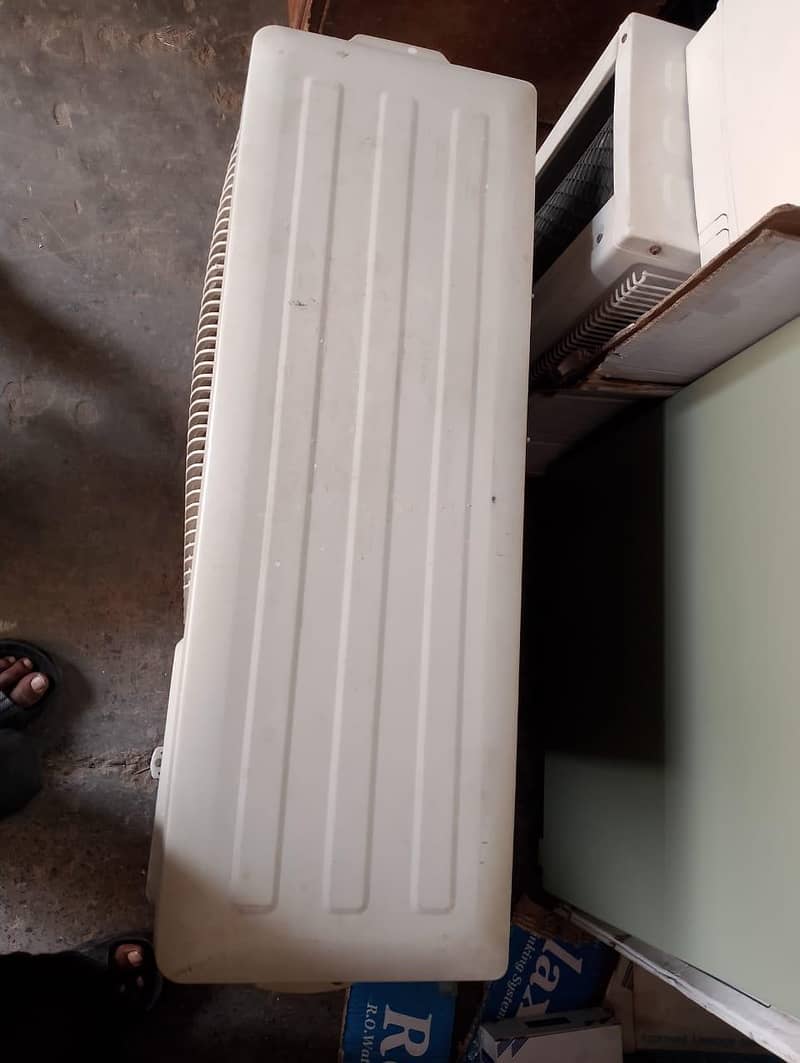 Orient AC 4