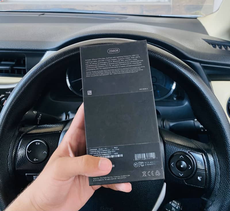 iPhone 11 Pro Max 3