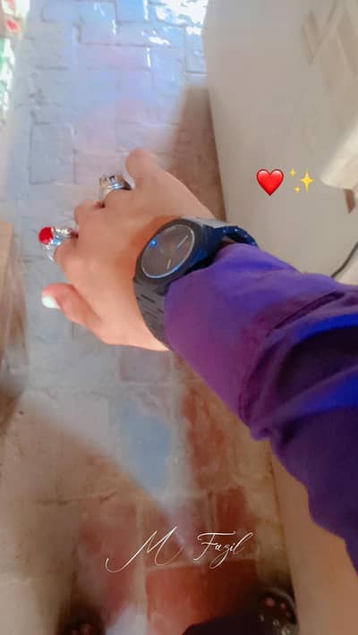 Ora watch