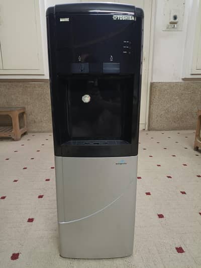 Toshiba water dispenser