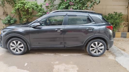 kia stonic ex+ mini  suv