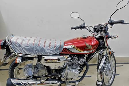 Honda Cg125 Chrome edition 2026 model only 365km driven