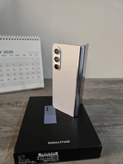 Samsung Z Fold 5